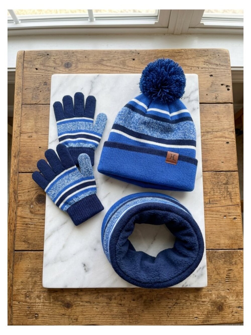 Kids Winter Hat Gloves Scarf Set Acrylic Fleece Lined 2-7 Years